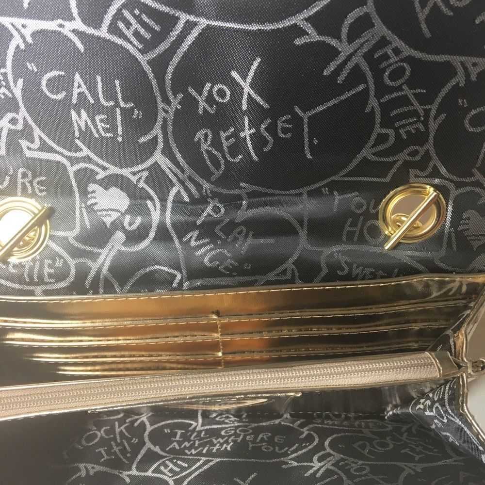 Betsey Johnson pink & beige crossbody/wallet bag - Picture 7 of 12
